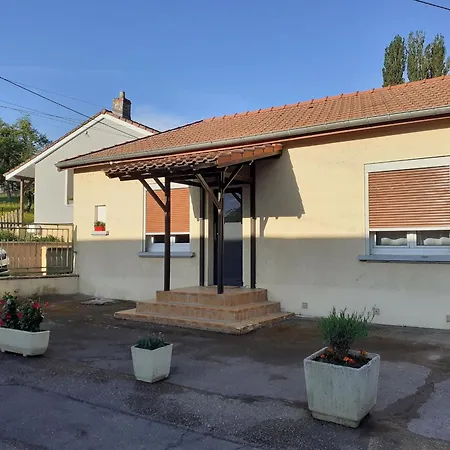 Petite Maison Renovee Proche Centre Luneville, Jardin, Barbecue, Parking Privatif, A 30 Min De Nancy Lunéville